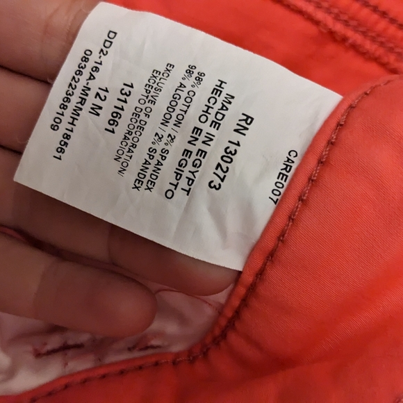 Women's Mid Rise Capris - Picture 4 of 6